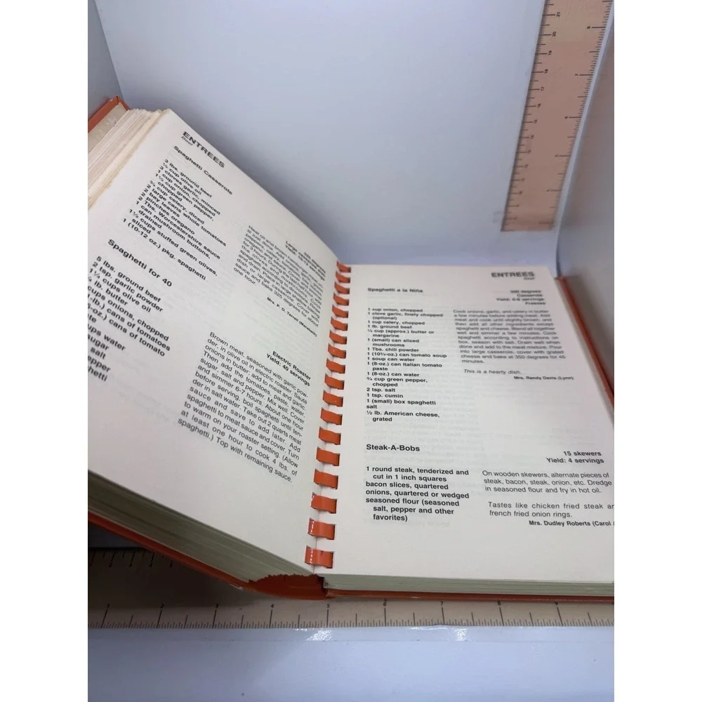 Vintage Cookbook : La Piñata McAllen Texas Junior League 1980 Spiral bound
